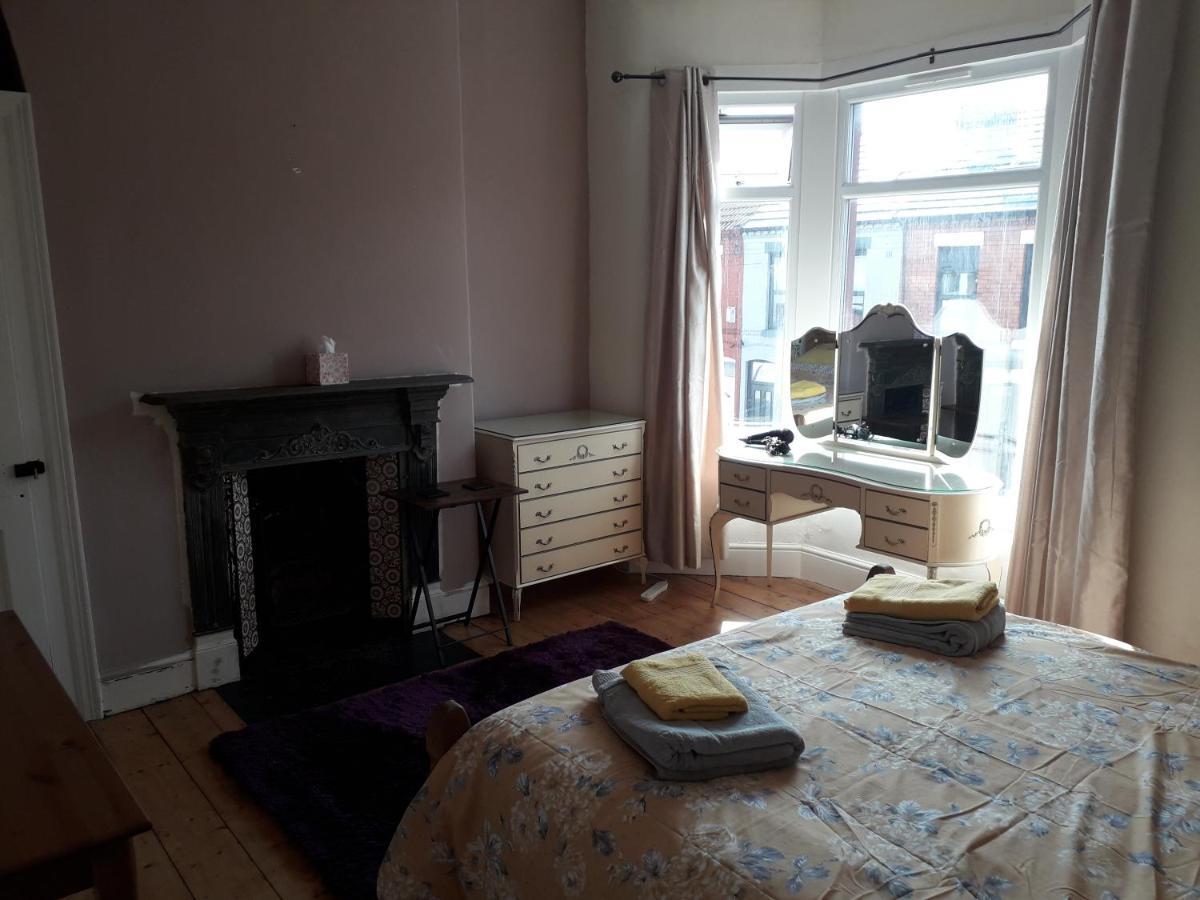 Traditional House Near Liverpool City Centre المظهر الخارجي الصورة